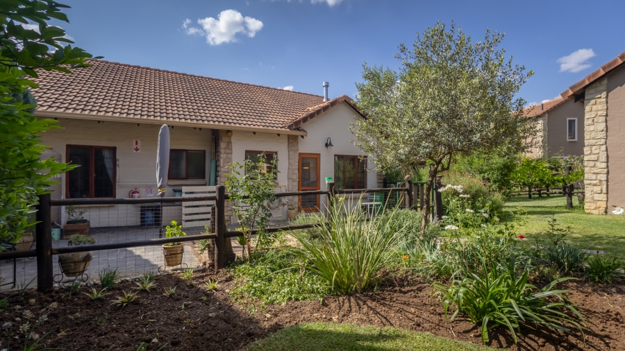 3 Bedroom Property for Sale in The Coves North West